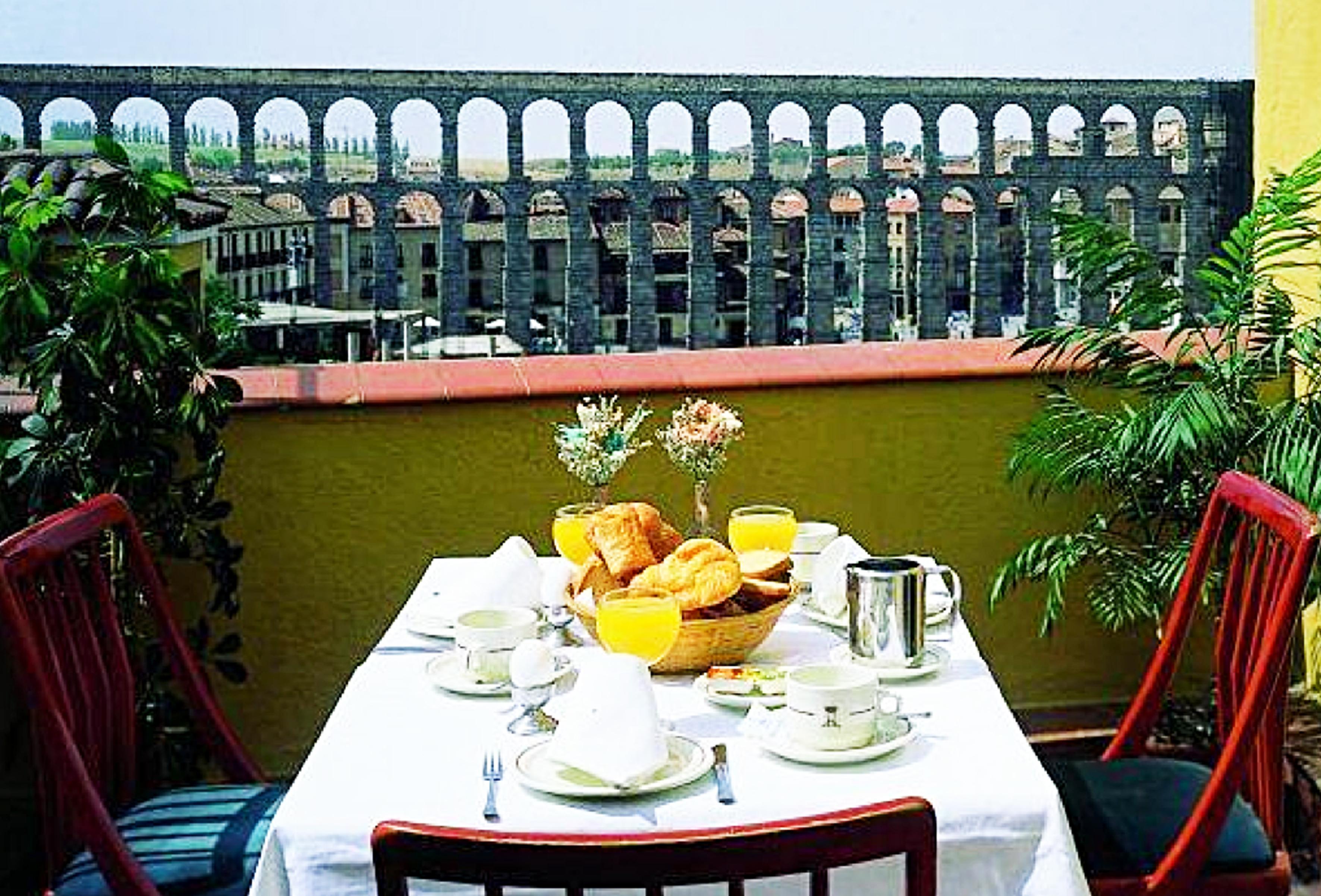 Hotel Ele Acueducto Segovia Exterior foto